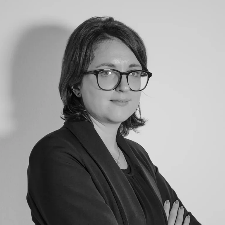Ritratto in bianco e nero di Elisa Merlo
